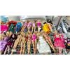Image 6 : SHELF OF ASSORTED DOLLS INCLUDING; BARBIE, EVER AFTER HIGH & MORE