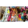 Image 2 : SHELF OF ASSORTED MONSTER HIGH DOLLS