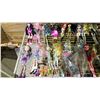 Image 2 : SHELF OF ASSORTED MONSTER HIGH DOLLS