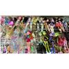 Image 3 : SHELF OF ASSORTED MONSTER HIGH DOLLS