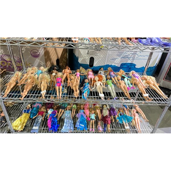 SHELF OF ASSORTED BARBIE DOLLS