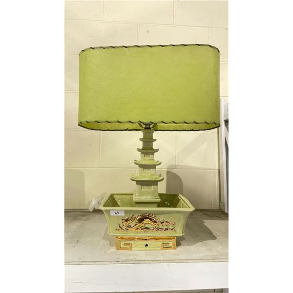 ANTIQUE CHINESE BUILDING MOTIF TABLE LAMP 21"H