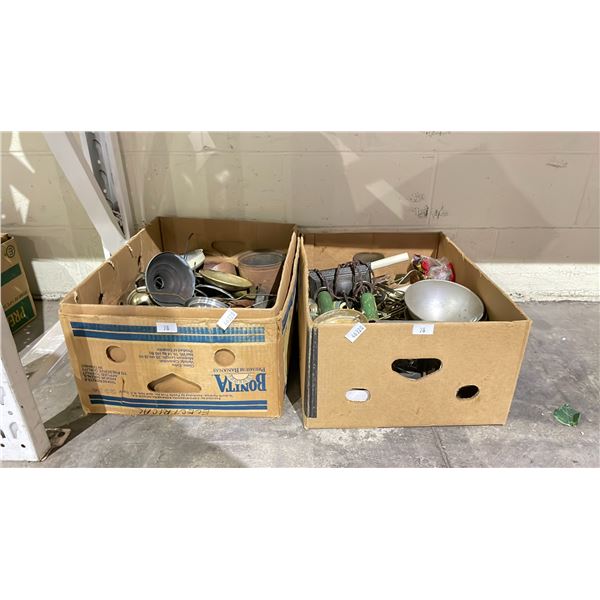 2 BOXES OF ASSORTED ANTIQUE LIGHT FIXTURES