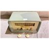 Image 2 : ANTIQUE MARCONI RADIO MCD341