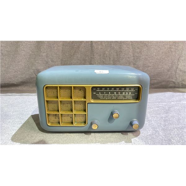 ANTIQUE HALLICRAFTERS CONTINENTAL RADIO 5R3