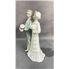 Image 2 : LLADRO HUSBAND AND WIFE FIGURINE 8" TALL