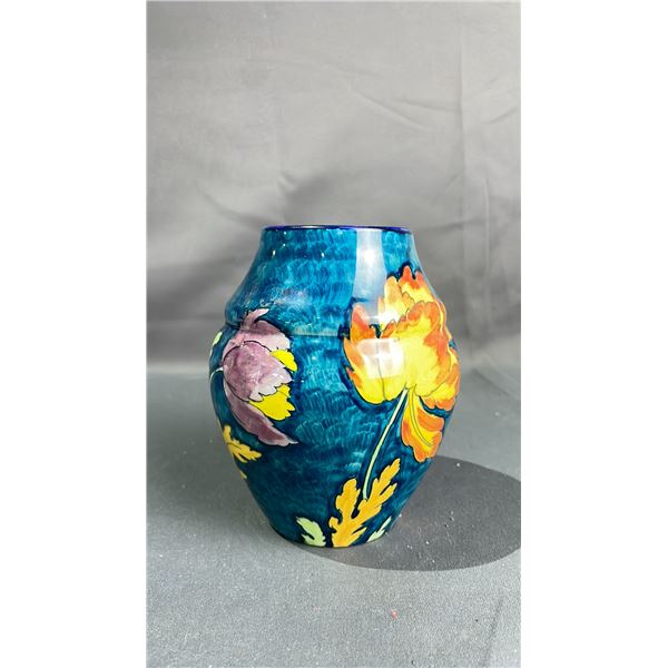 LONSDALE H & K TUNSTALL HAND PAINTED VASE 5.5" TALL