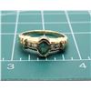 Image 8 : Oval-Cut Emerald Ring with Diamond Shoulders