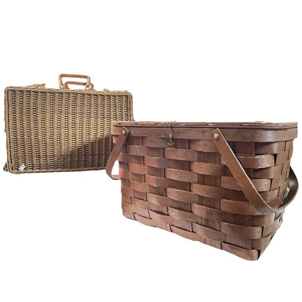 2 Vintage Picnic Baskets