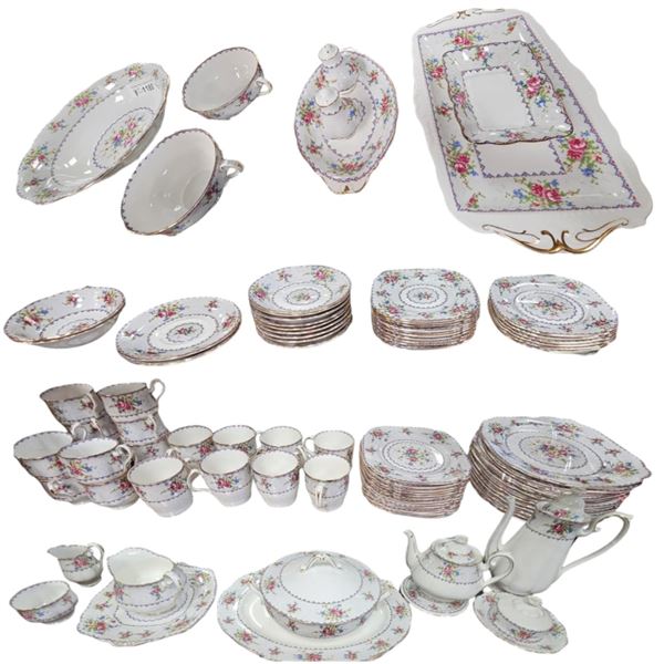 Large Place Setting Royal Albert Petti Point