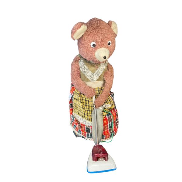 Vintage Battery Operated Tin Litho Mama Bear With Vacuum