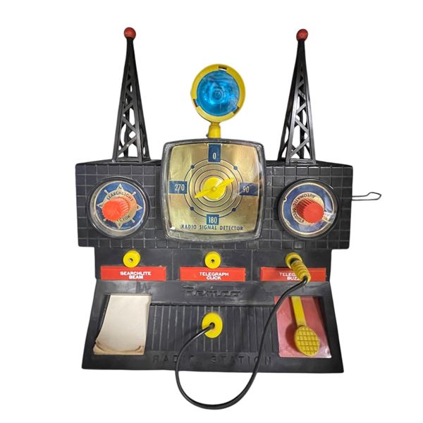Vintage Battery Operated Remco Radio Station Toy