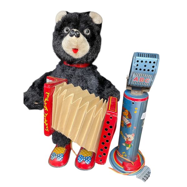 Vintage Tin Litho Battery Operated Accordion Bear