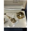 Image 2 : 1950s Cuff Link (Pearl) + Stud Set