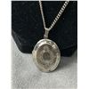 Image 2 : Vintage Picture Locket Pendant w/ Chain Necklace