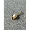 Image 2 : 1 20th 12 Karat Pearl Pendant 1940s