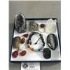 Image 2 : Nice Assorted Crystal & Rock In Gift Box - Geode, Bracelet, Pyrite, & More