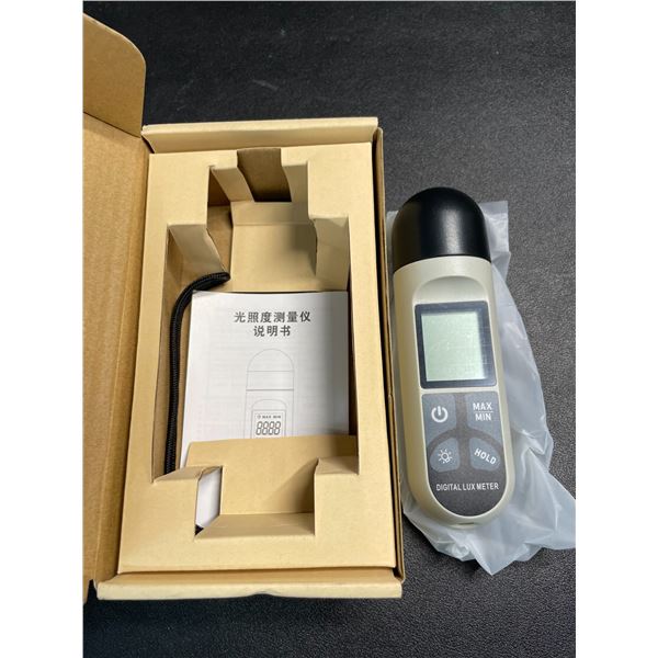 1 Digital Lux Meter Tool - Brand New