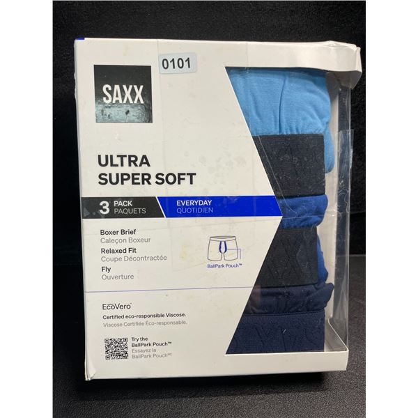 1 Pack of SAXX Ultra Super Soft Boxer Briefs with BallPark Pouch - 3 Pairs - Size M - New