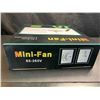Image 4 : 1 Socket Fan Ceiling Fan with Light and Remote - Brand New