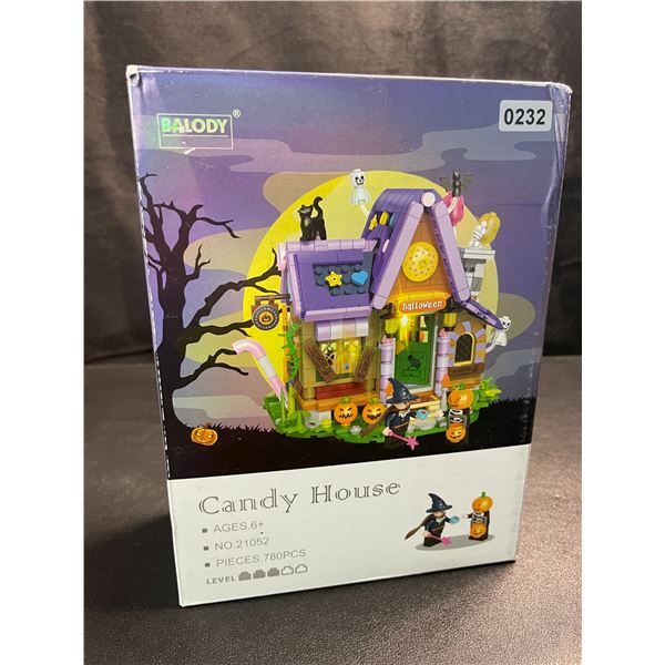 1 Candy House/Halloween "Lego Style" Toy Building Block Set - 780PCS - New