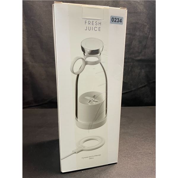 1 Portable Mini Fruit Blender/Fruit Juice Blender - 350ml - Rechargeable - New