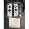 Image 3 : 1 Set of Joycon Controllers for Nintendo Switch - White Marble Aftermarket Design - Brand New!