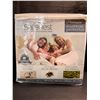 Image 1 : SafeRest Premium Mattress Protector King Size - New