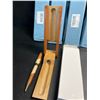Image 3 : 5 Wood Business Ballpoint Pens with Fancy Holders - New