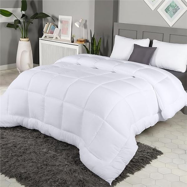 1 Utopia Bedding All-Season Down Alternative Quilted Bed Comforter - Queen Size - White - New Sealed
