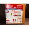 Image 1 : Honeywell 3 Pack of Programmable Line Volt Thermostats - New