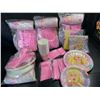 Image 3 : 5 Taylor Swift Themed Birthday Party Supply Sets- 141pc (Plates, Cups, Cutlery, Tablecloth, Napkins)