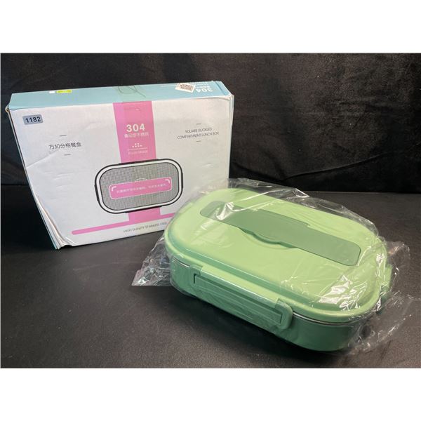 1 Bento-Style Lunch Box - Green - New
