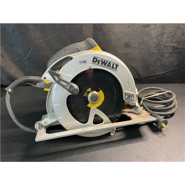 1 Dewalt 7-1/4" Circular Saw - Used - Tested/Works
