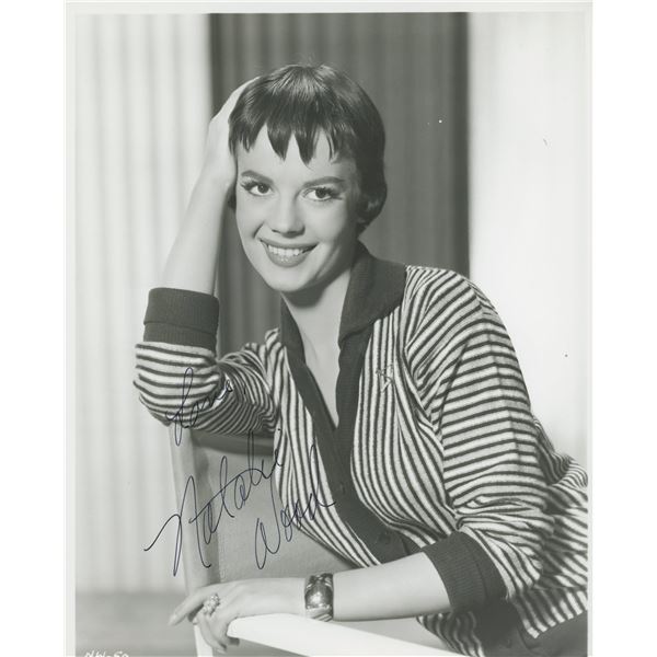 Natalie Wood signed photo. GFA Authenticated