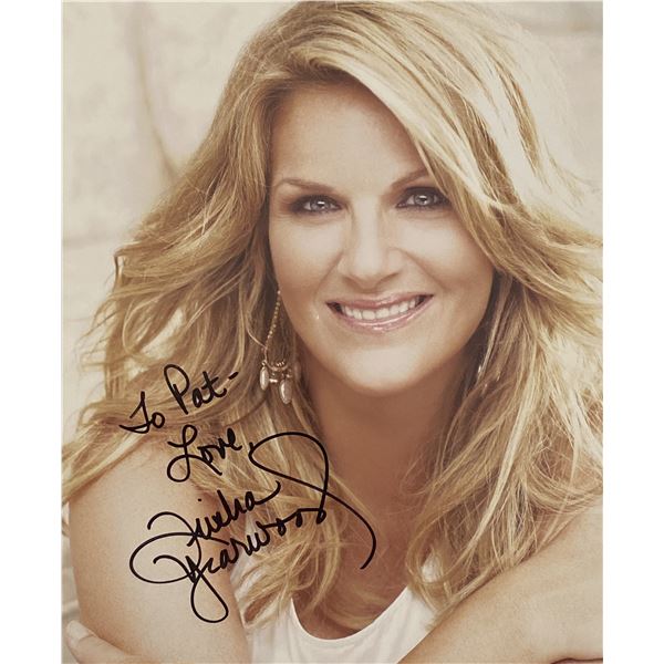 Country singer Trisha Yearwood signed photo