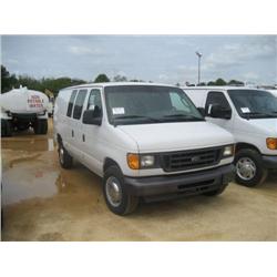 2003 FORD E250 CARGO VAN