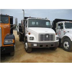 1999 FREIGHTLINER FL70 S/A DUMP