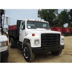 1986 INTERNATIONAL 1954 S/A DUMP