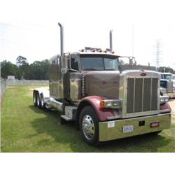 2006 PETERBILT 379 TRI-AXLE TRUCK TRACTOR