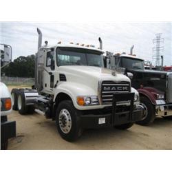2004 MACK CV713 GRANITE T/A TRUCK TRACTOR