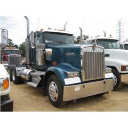 2004 KENWORTH W900 T/A TRUCK TRACTOR