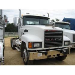 2000 MACK CH613 T/A TRUCK TRACTOR