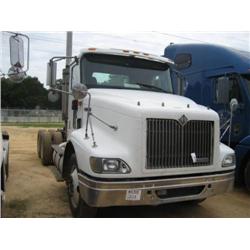 2000 INTERNATIONAL DAY CAB T/A TRUCK TRACTOR