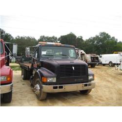 1998 INTERNATIONAL 4700 S/A ROLL BACK