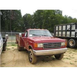1990 FORD F350 4X4 SERVICE TRUCK