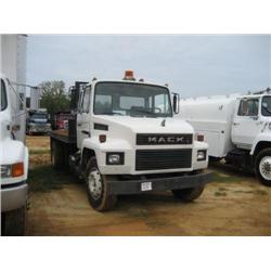 1986 MACK MIDLINER S/A FLATBED