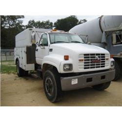 1996 INTERNATIONAL 3800 SCHOOL BUS