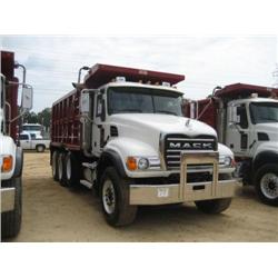 2007 MACK CV713 TRI-AXLE DUMP