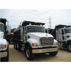 2007 MACK CV713 GRANITE TRI-AXLE DUMP